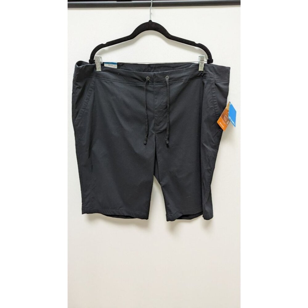 Columbia Black Omni-Shade Active Fit Shorts